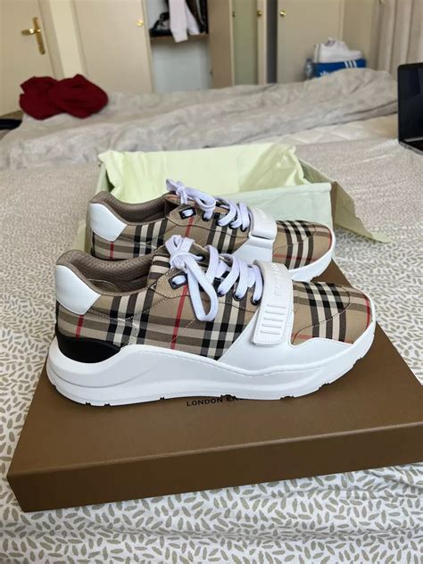 burberry shoes 2020